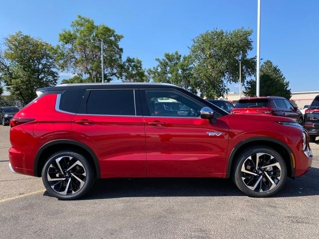 2025 Mitsubishi Outlander PHEV SEL