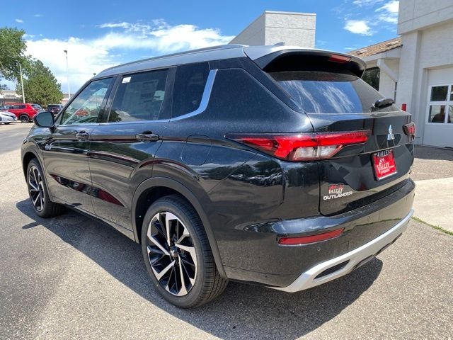2025 Mitsubishi Outlander PHEV Platinum Edition