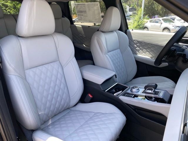 2025 Mitsubishi Outlander PHEV Platinum Edition