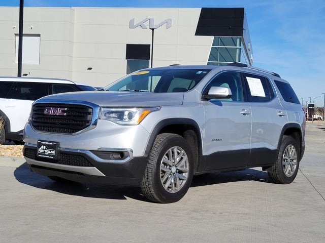 2017 GMC Acadia SLE-2