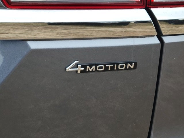 2023 Volkswagen Atlas 3.6L V6 SEL Premium R-Line