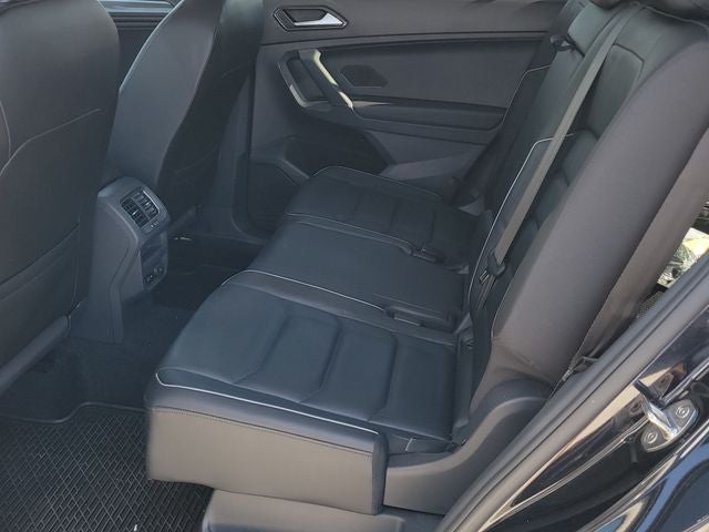 2018 Volkswagen Tiguan 2.0T SEL Premium 4Motion