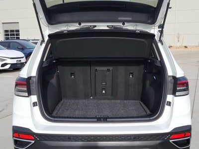 2025 Volkswagen Taos 1.5T SEL