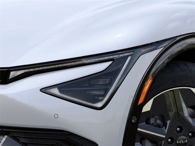 2025 Kia EV6 Light