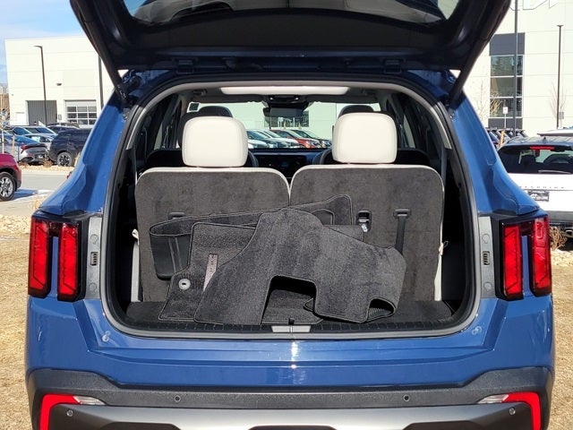 2025 Kia Sorento X-Line EX