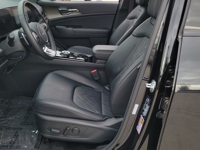 2025 Kia Sportage Plug-In Hybrid X-Line