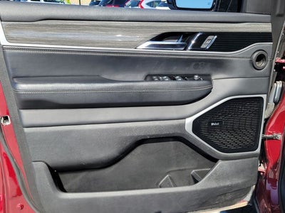 2022 Jeep Wagoneer Series III