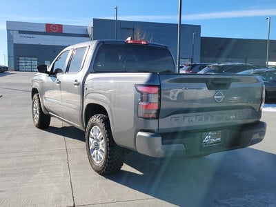 2023 Nissan Frontier SV