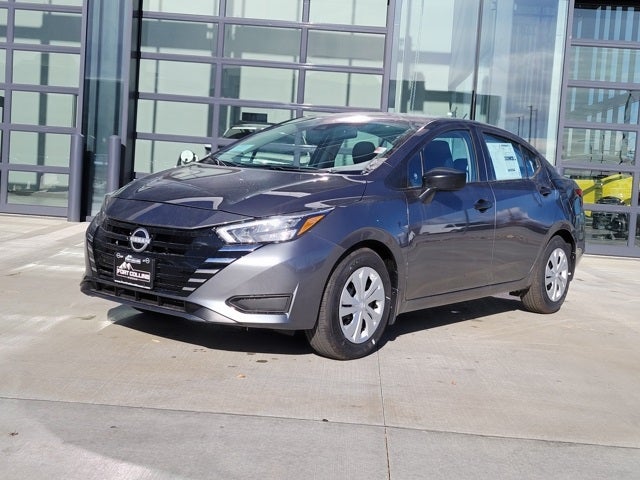 2025 Nissan Versa 1.6 S