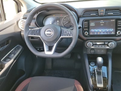 2025 Nissan Versa 1.6 SR