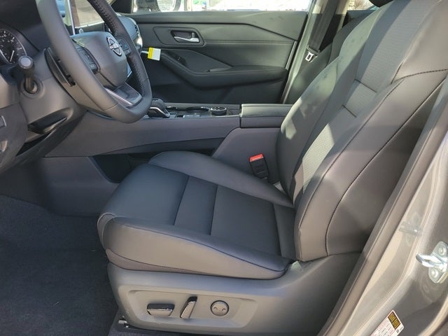 2026 Nissan Rogue Dark Armor Dark Armor