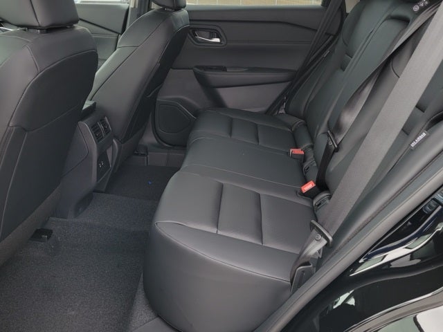 2026 Nissan Rogue Dark Armor Dark Armor