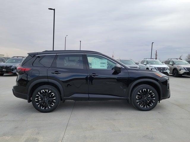 2026 Nissan Rogue Dark Armor Dark Armor