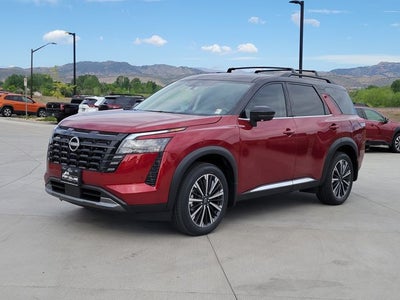 2026 Nissan Pathfinder Platinum