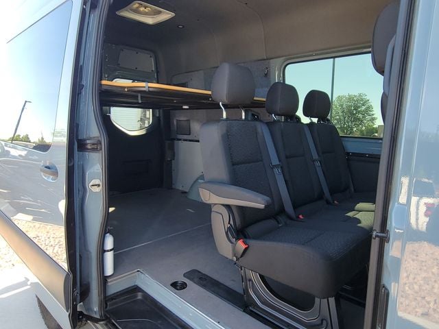 2023 Mercedes-Benz Sprinter 2500 Crew 144 WB
