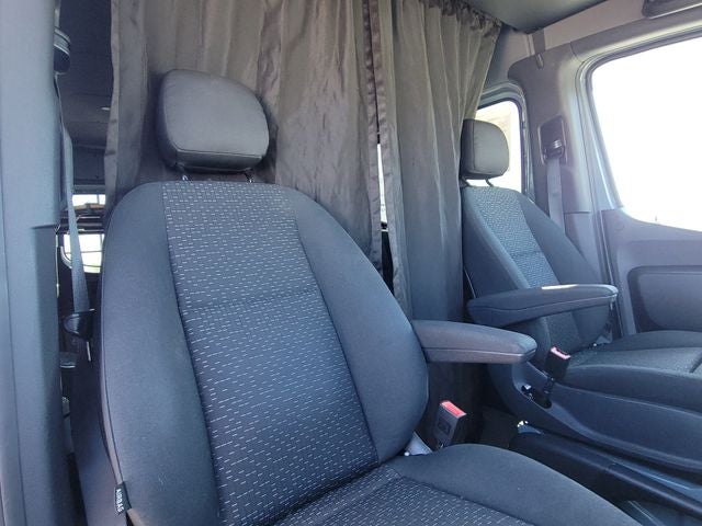 2023 Mercedes-Benz Sprinter 2500 Crew 144 WB