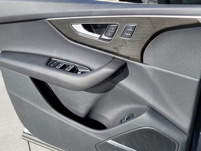 2022 Audi Q7 55 Premium Plus quattro